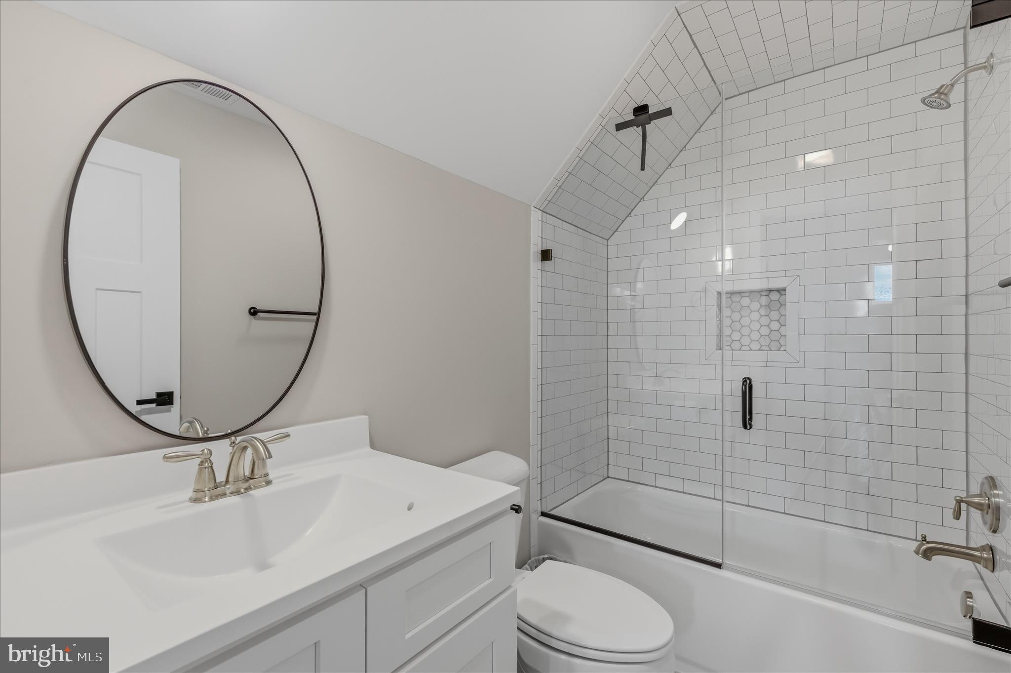BROOKSIDE - Residential