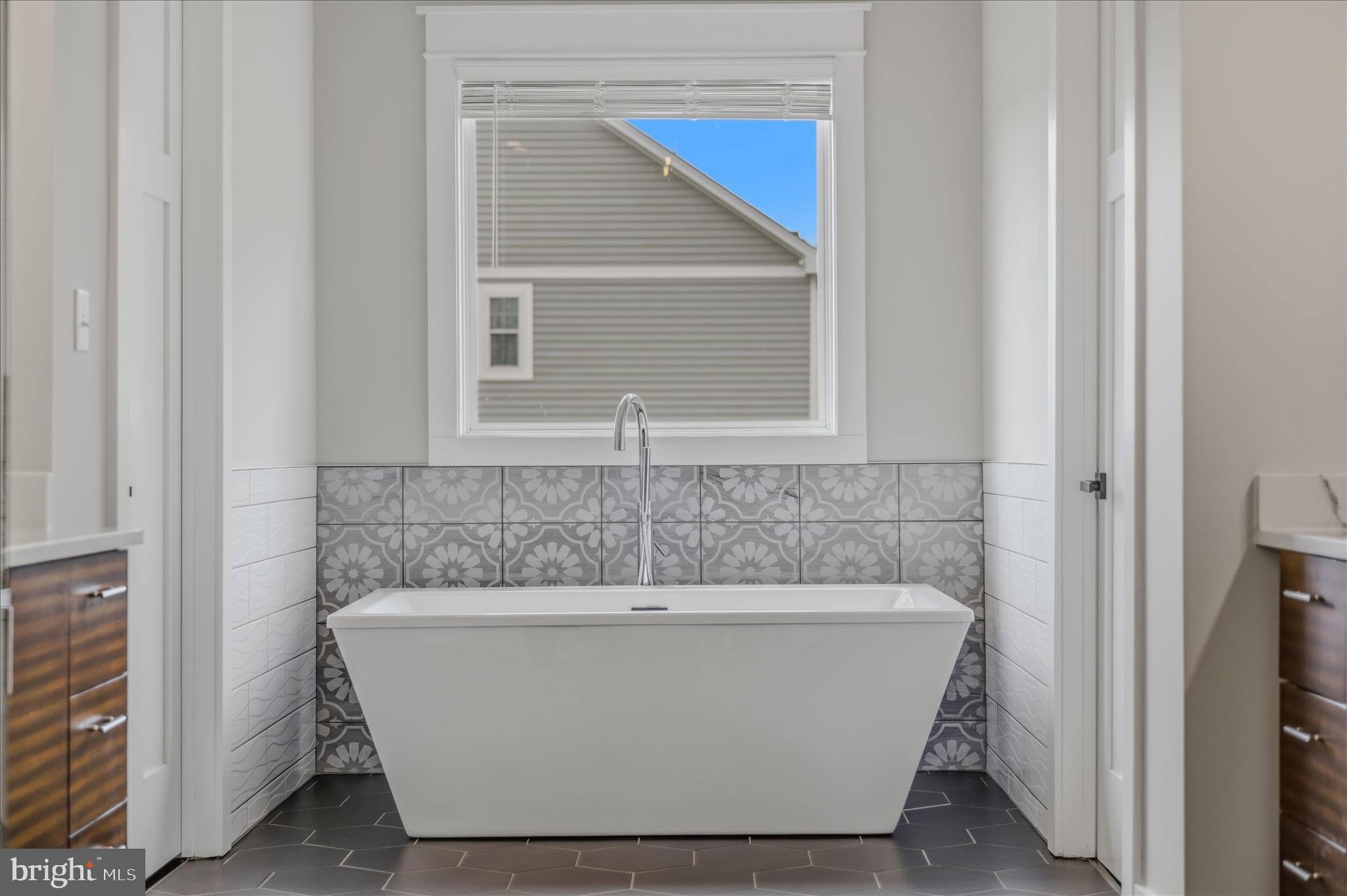 BROOKSIDE - Residential