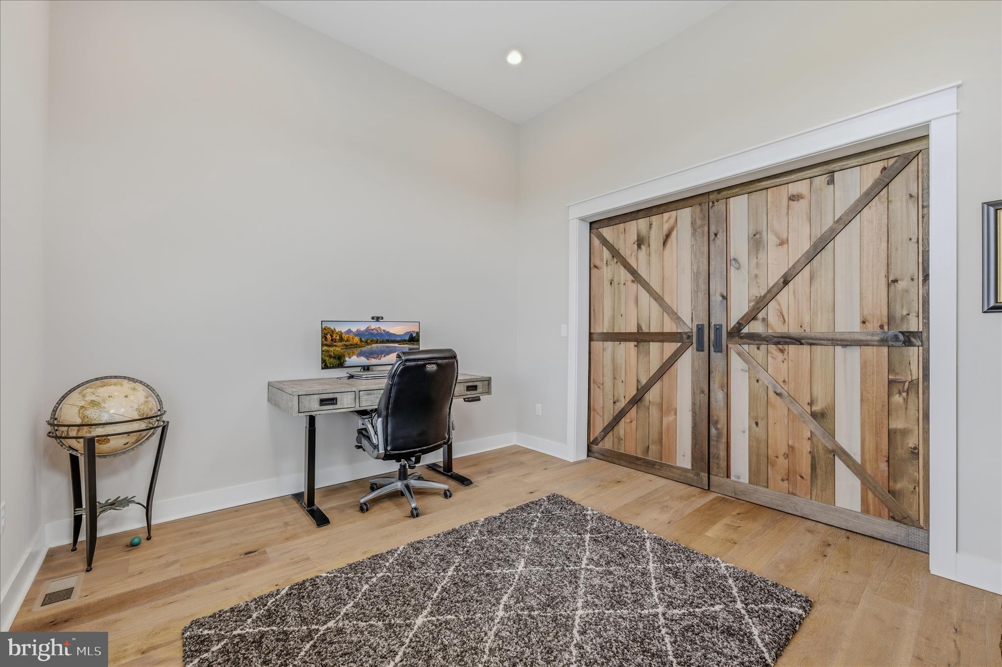 BROOKSIDE - Residential