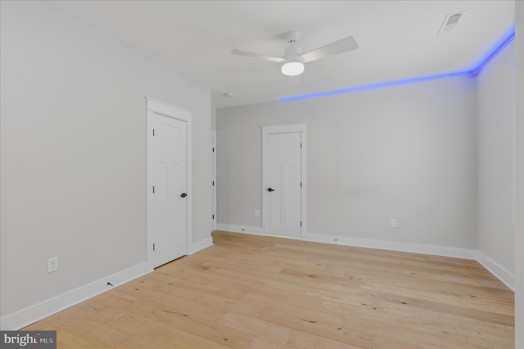 BROOKSIDE - Residential