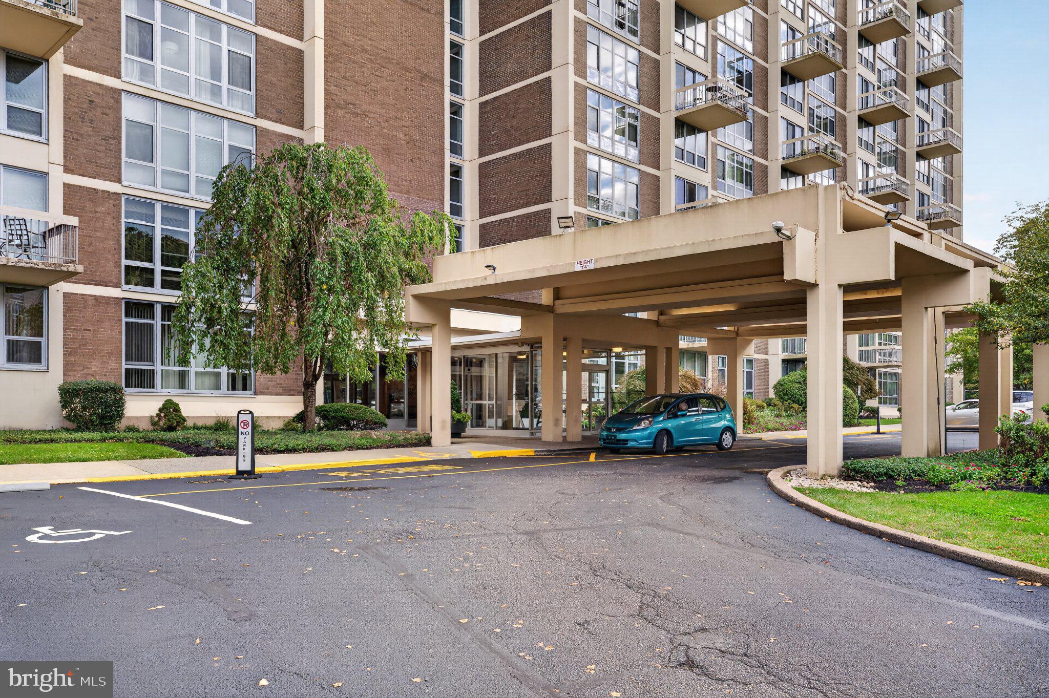 3600 CONSHOHOCKEN AVENUE 00 1816