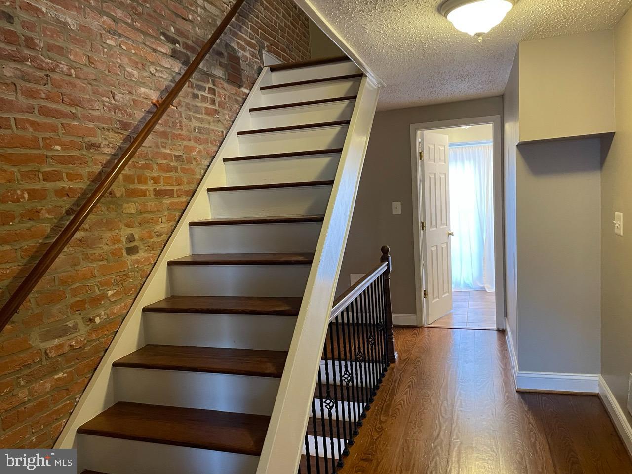 FEDERAL HILL HISTORIC DISTRICT - Residential Lease