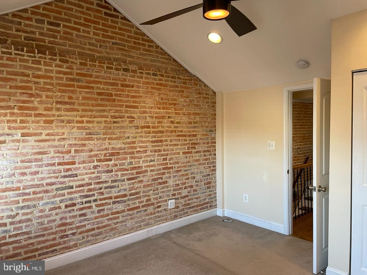 FEDERAL HILL HISTORIC DISTRICT - Residential Lease