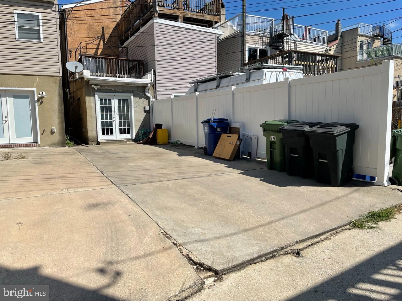 FEDERAL HILL HISTORIC DISTRICT - Residential Lease