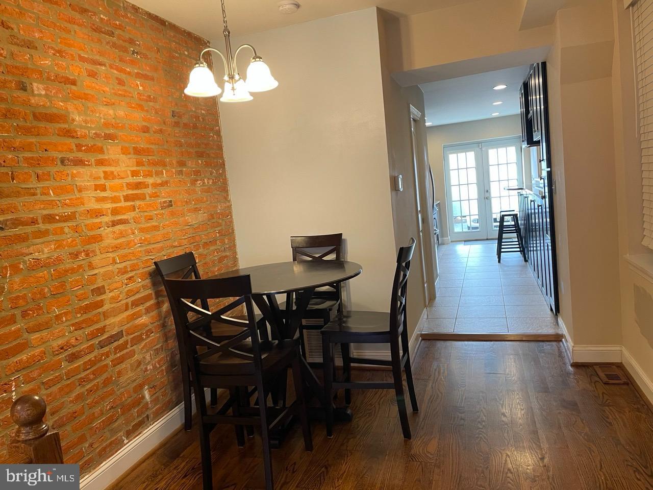 FEDERAL HILL HISTORIC DISTRICT - Residential Lease