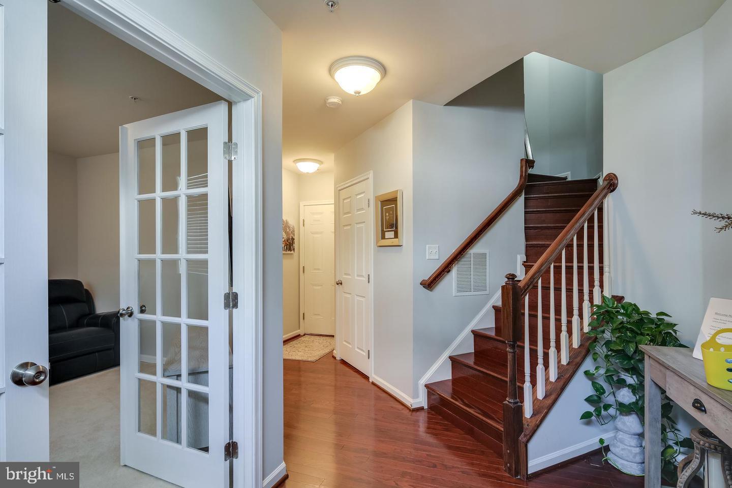 VILLAGES OF DORCHESTER - Residential Lease