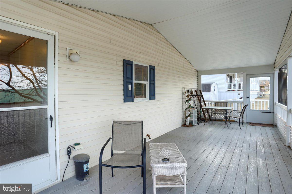 EAGLE VIEW MOBILE HOME PK - Residential