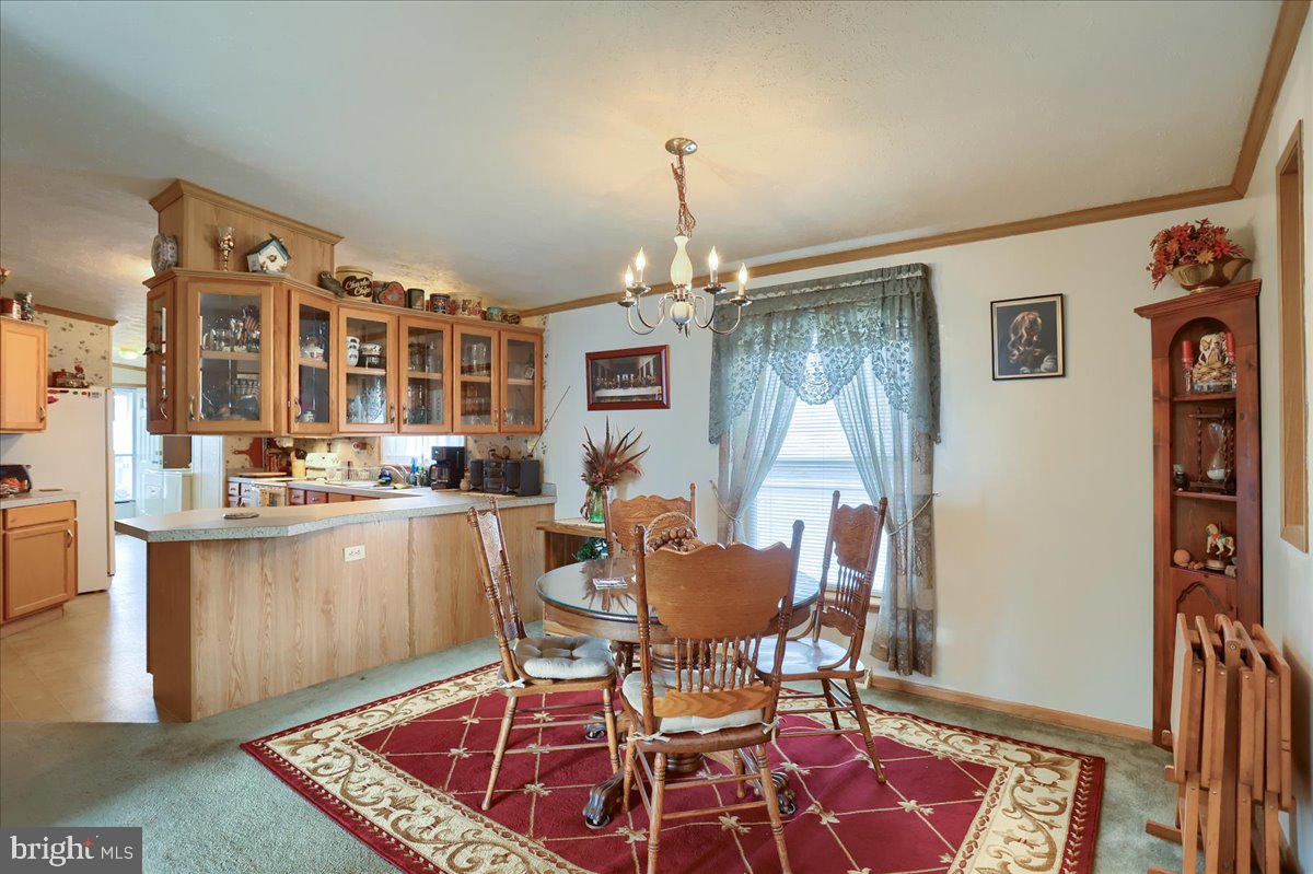 EAGLE VIEW MOBILE HOME PK - Residential