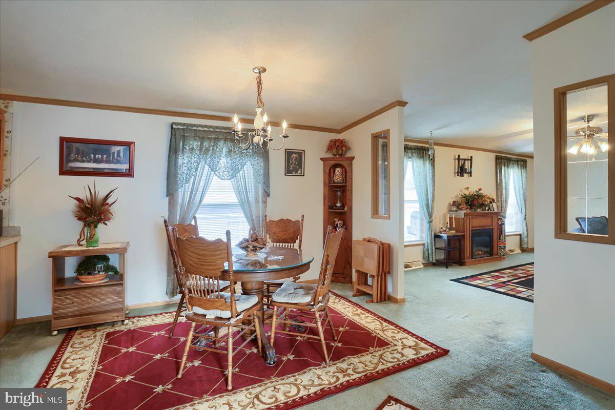 EAGLE VIEW MOBILE HOME PK - Residential