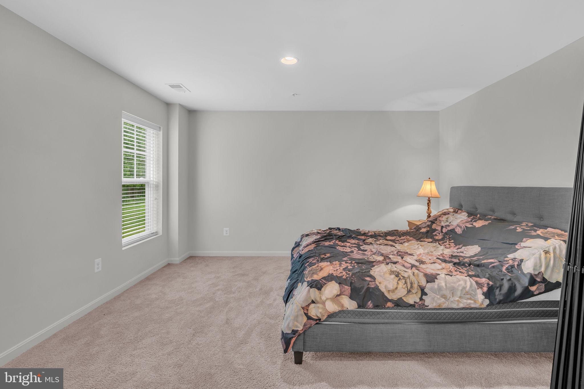 WOODLAND PARK AT WILDEWOOD - Residential