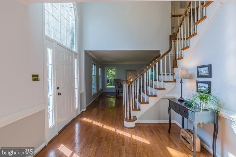 LAKE RIDGE - Residential Lease