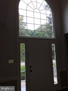 LAKE RIDGE - Residential Lease