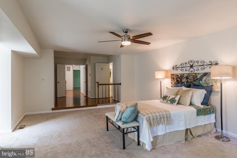 LAKE RIDGE - Residential Lease