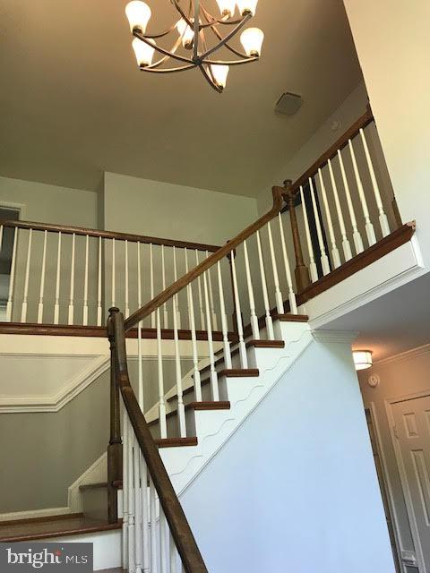 LAKE RIDGE - Residential Lease