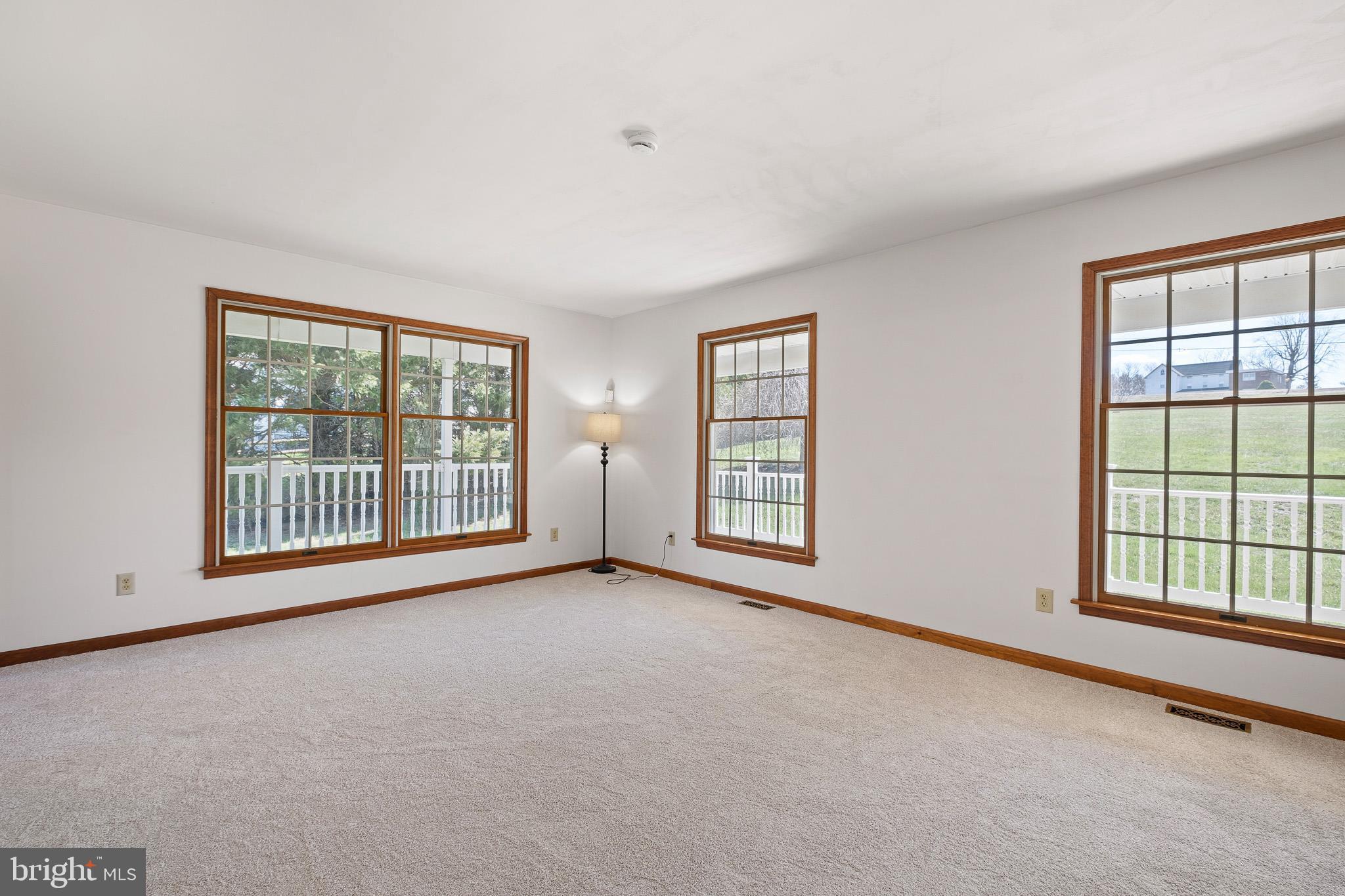 WEDGEWOOD HILLS - Residential