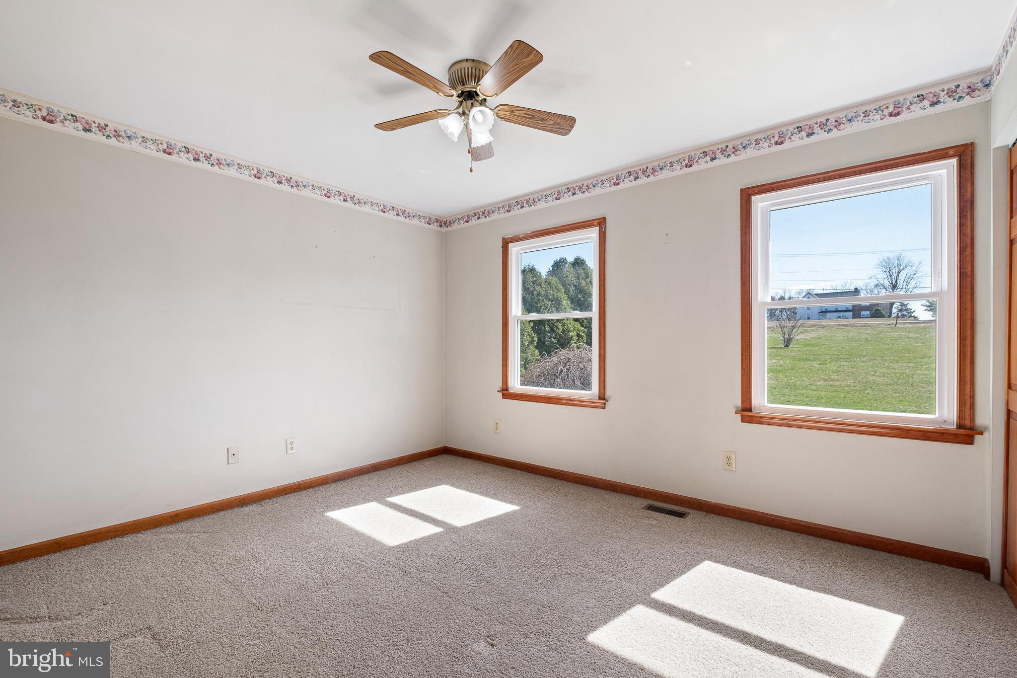 WEDGEWOOD HILLS - Residential