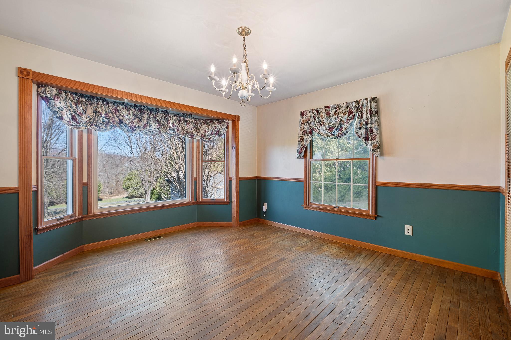 WEDGEWOOD HILLS - Residential