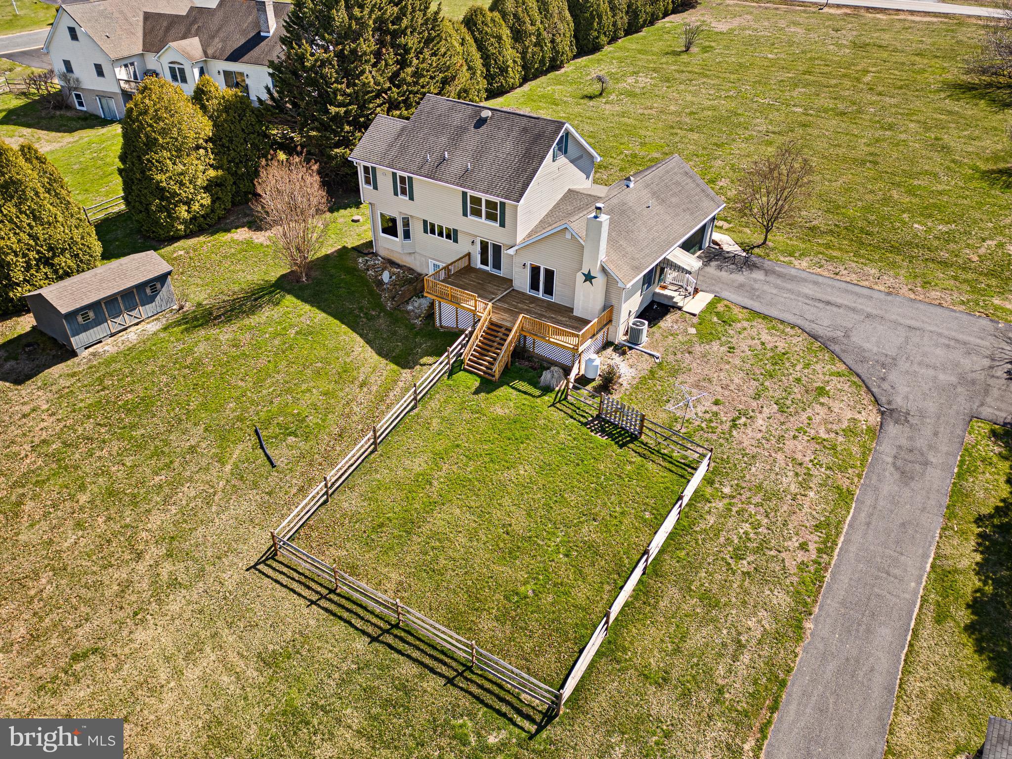 WEDGEWOOD HILLS - Residential