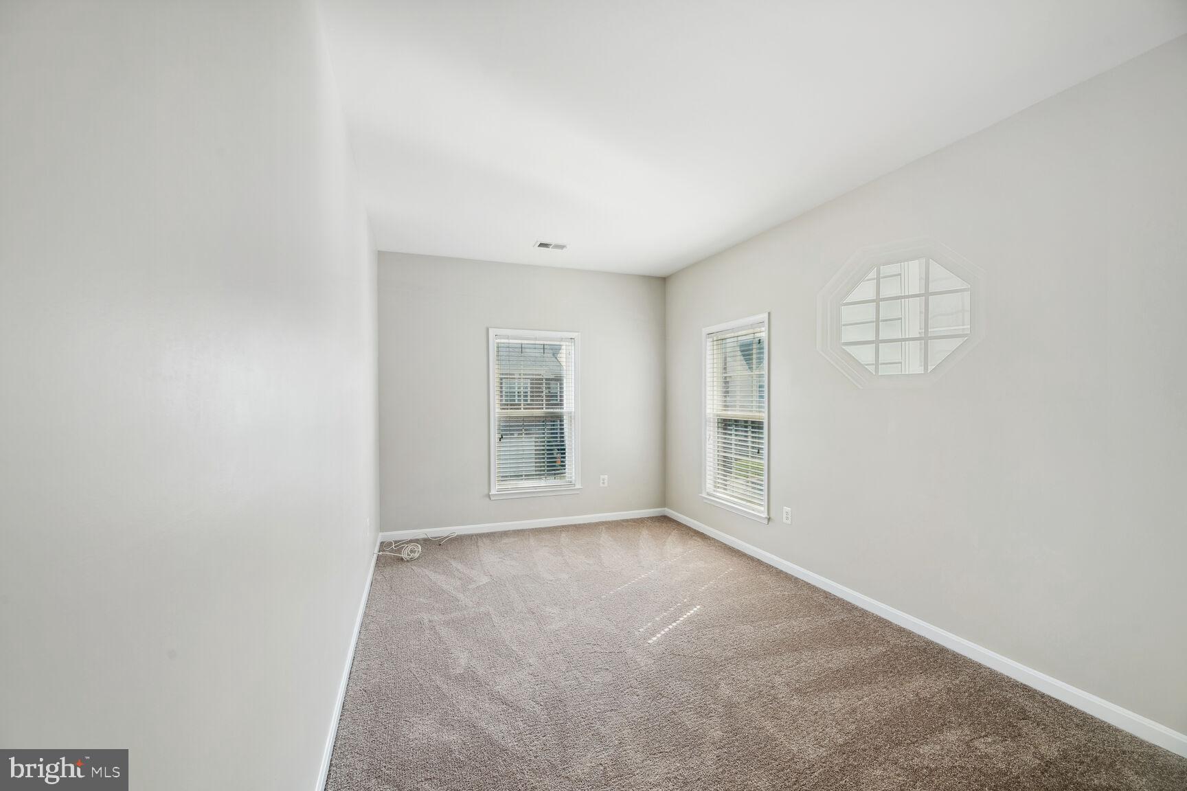 LAUREL HIGHLANDS - Residential Lease