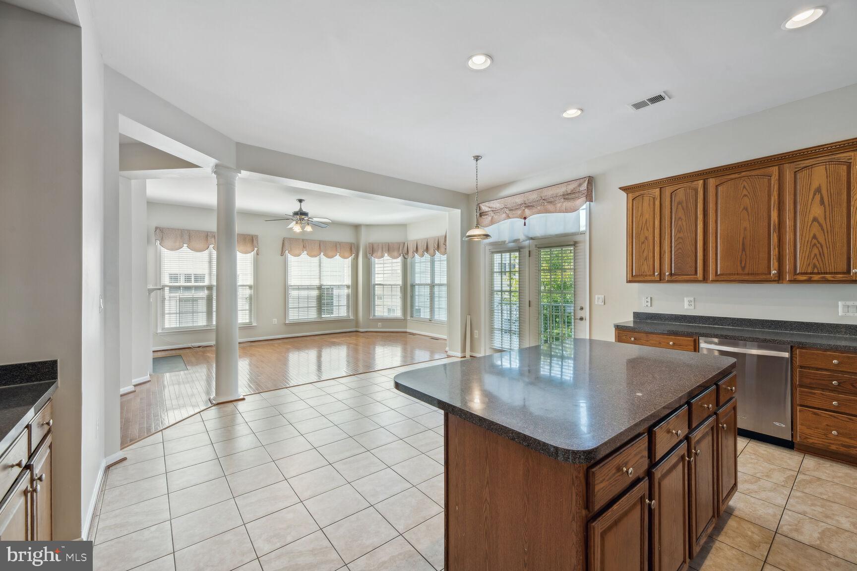 LAUREL HIGHLANDS - Residential Lease