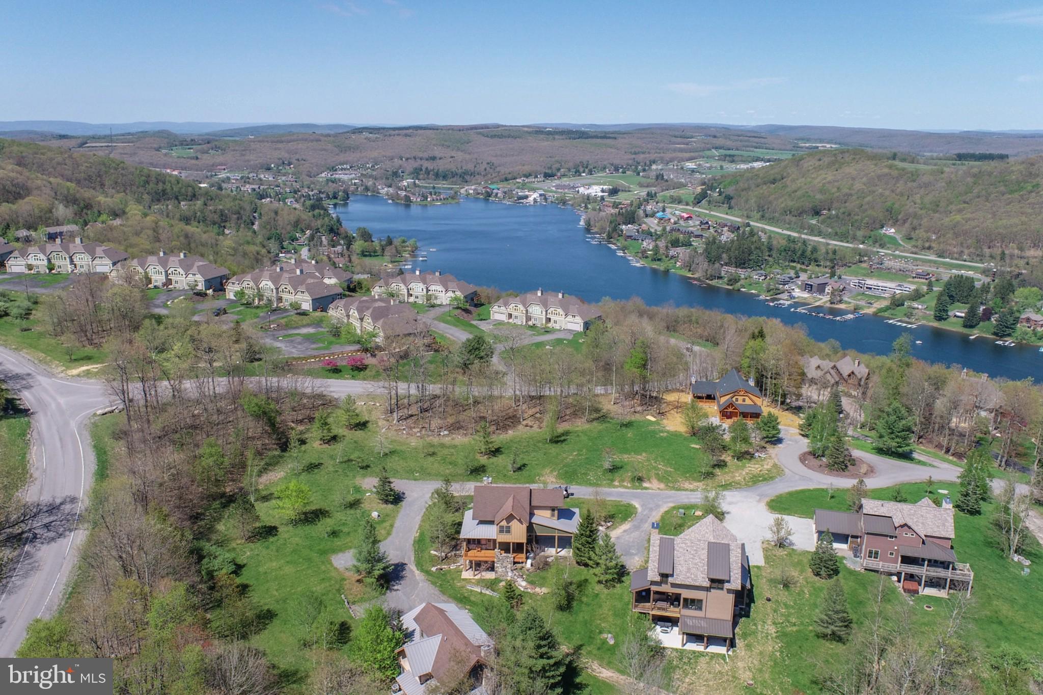 OVERLOOK CABINS - Residential
