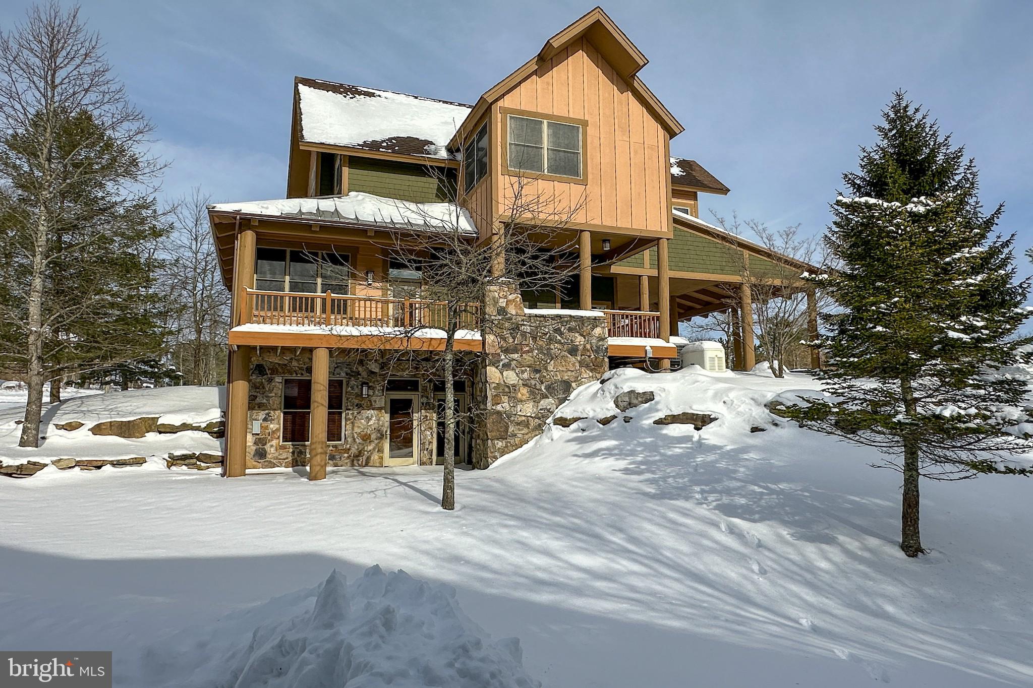 OVERLOOK CABINS - Residential