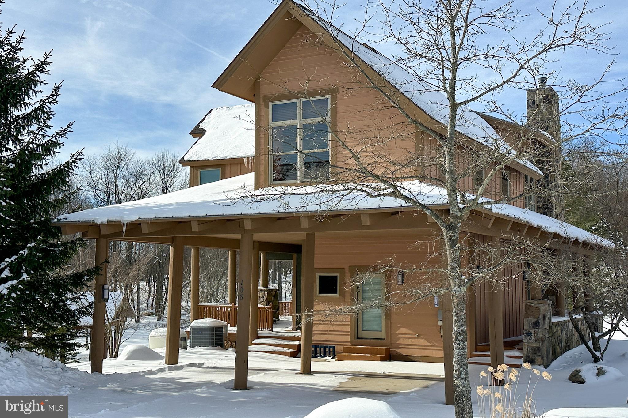 OVERLOOK CABINS - Residential