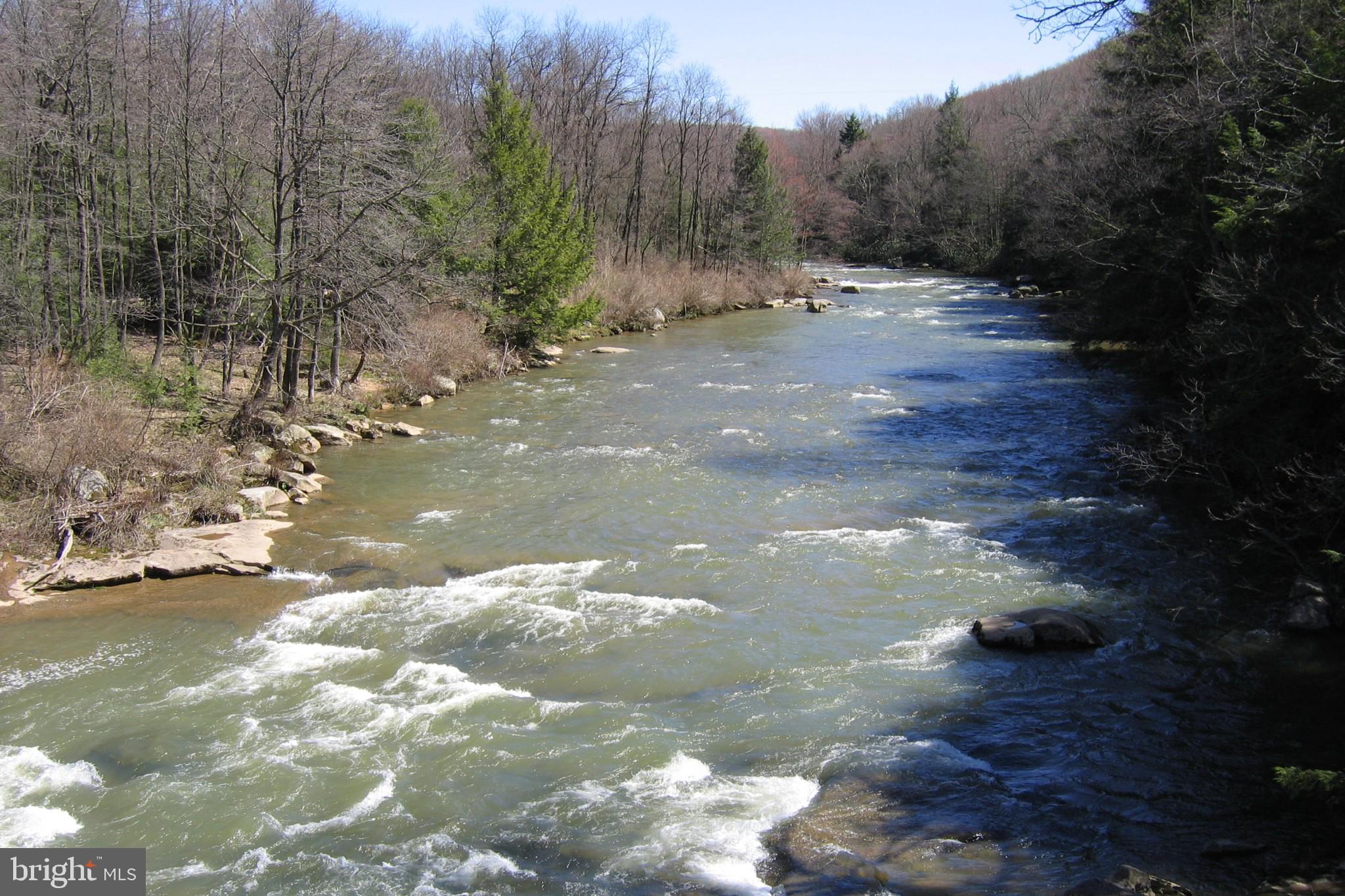 OVERLOOK CABINS - Residential