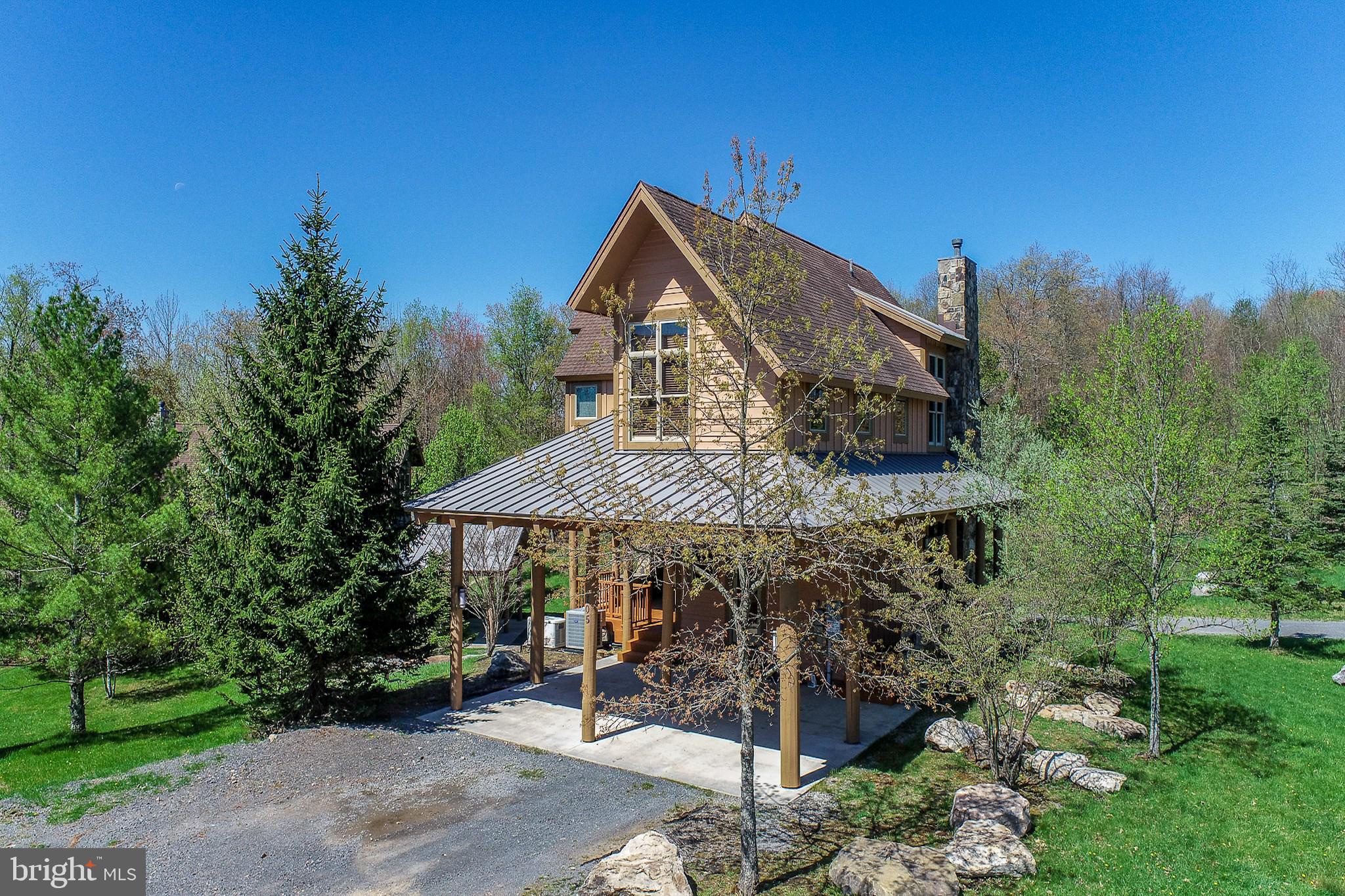 OVERLOOK CABINS - Residential