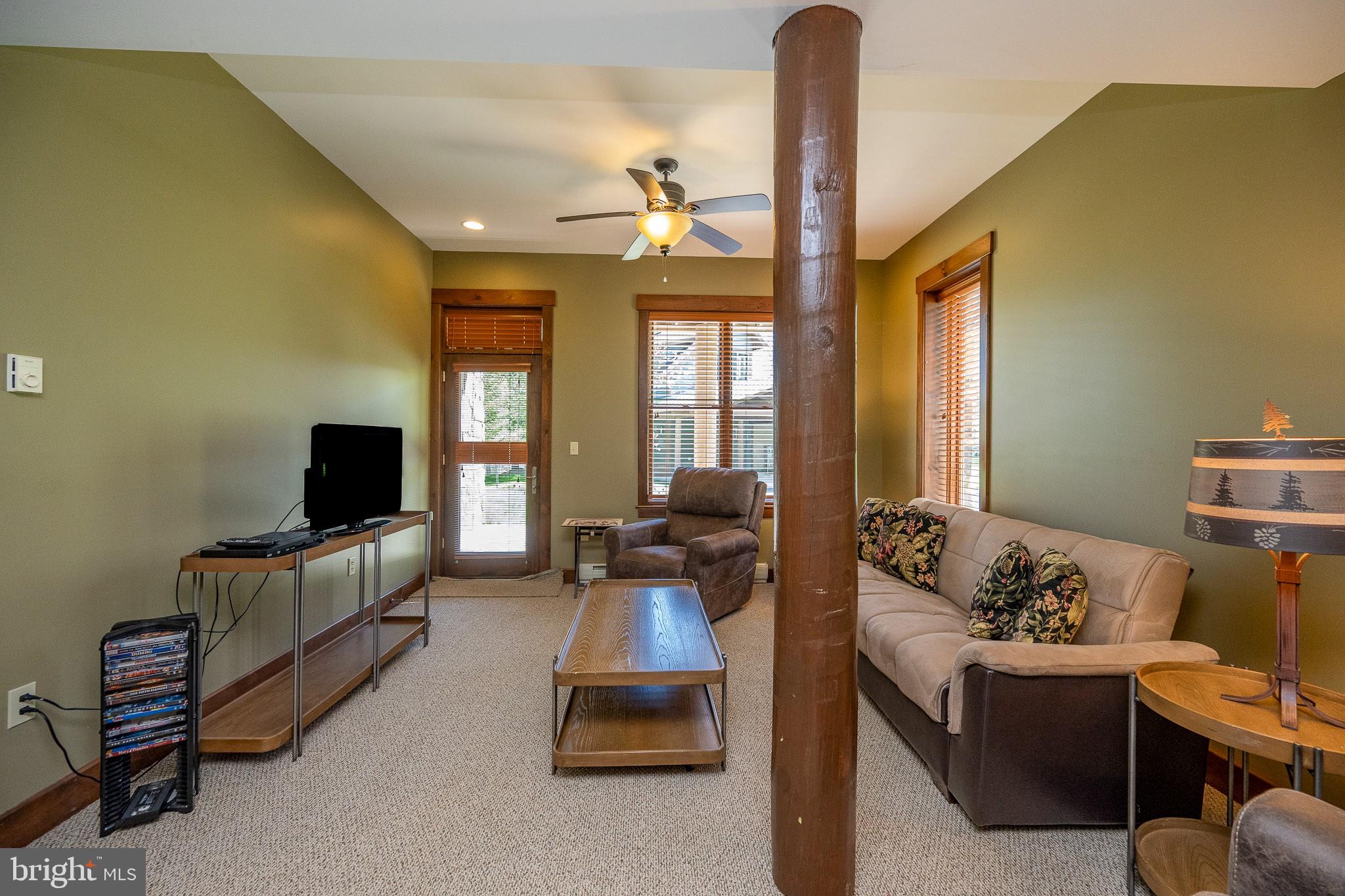 OVERLOOK CABINS - Residential