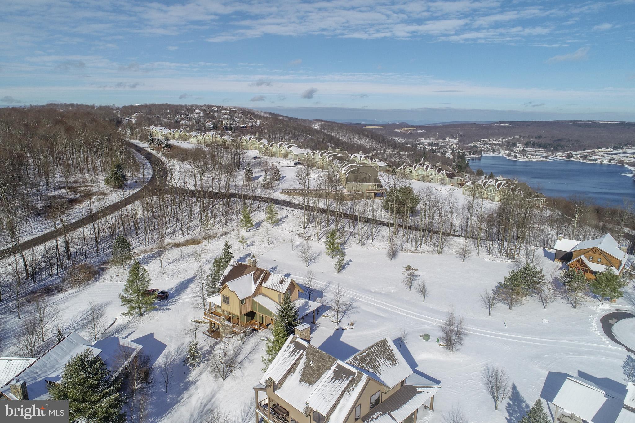 OVERLOOK CABINS - Residential