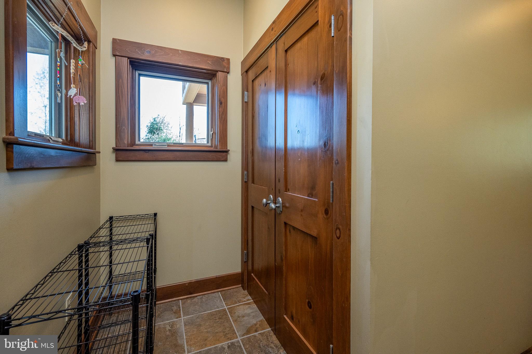 OVERLOOK CABINS - Residential