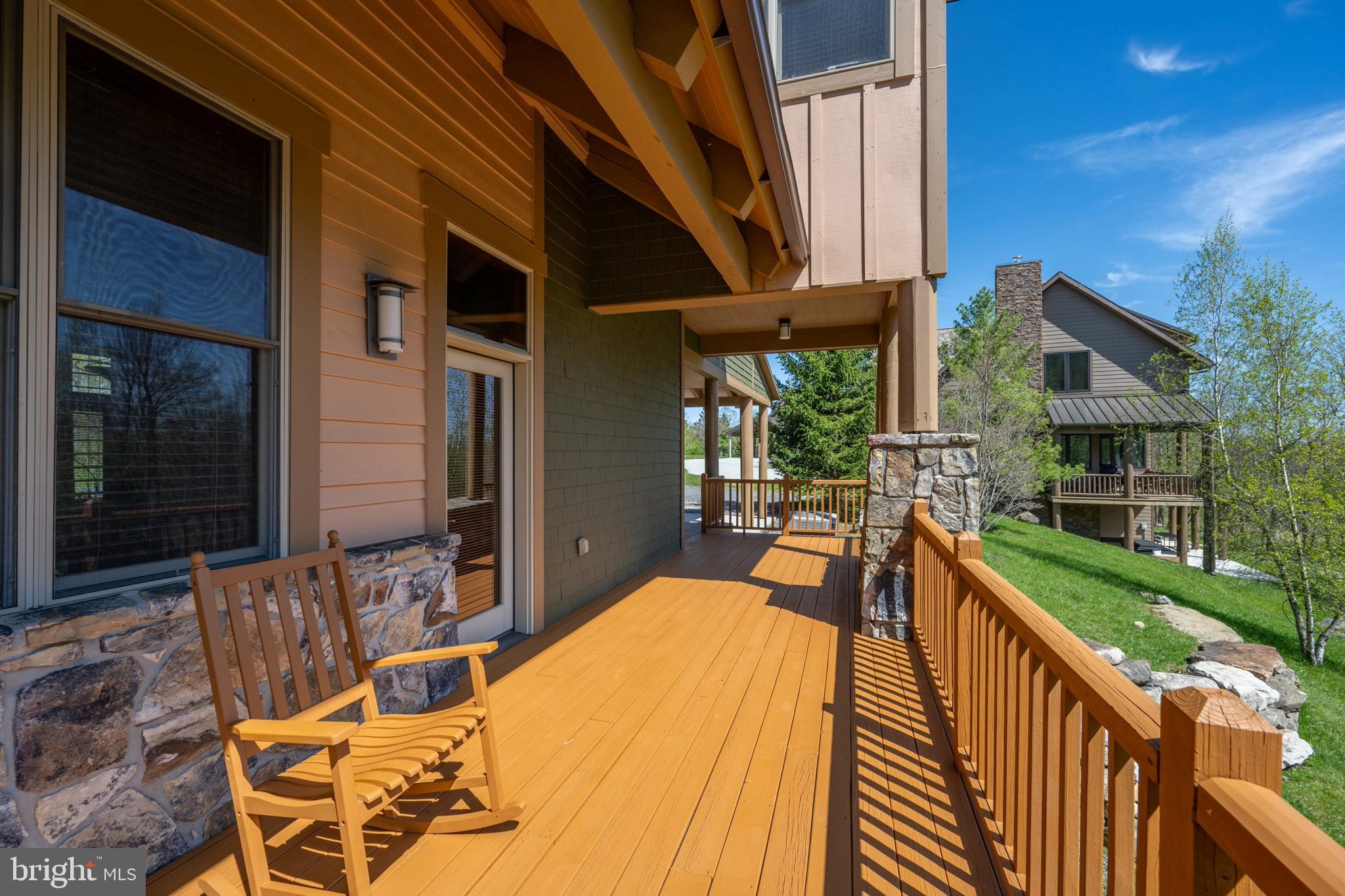 OVERLOOK CABINS - Residential