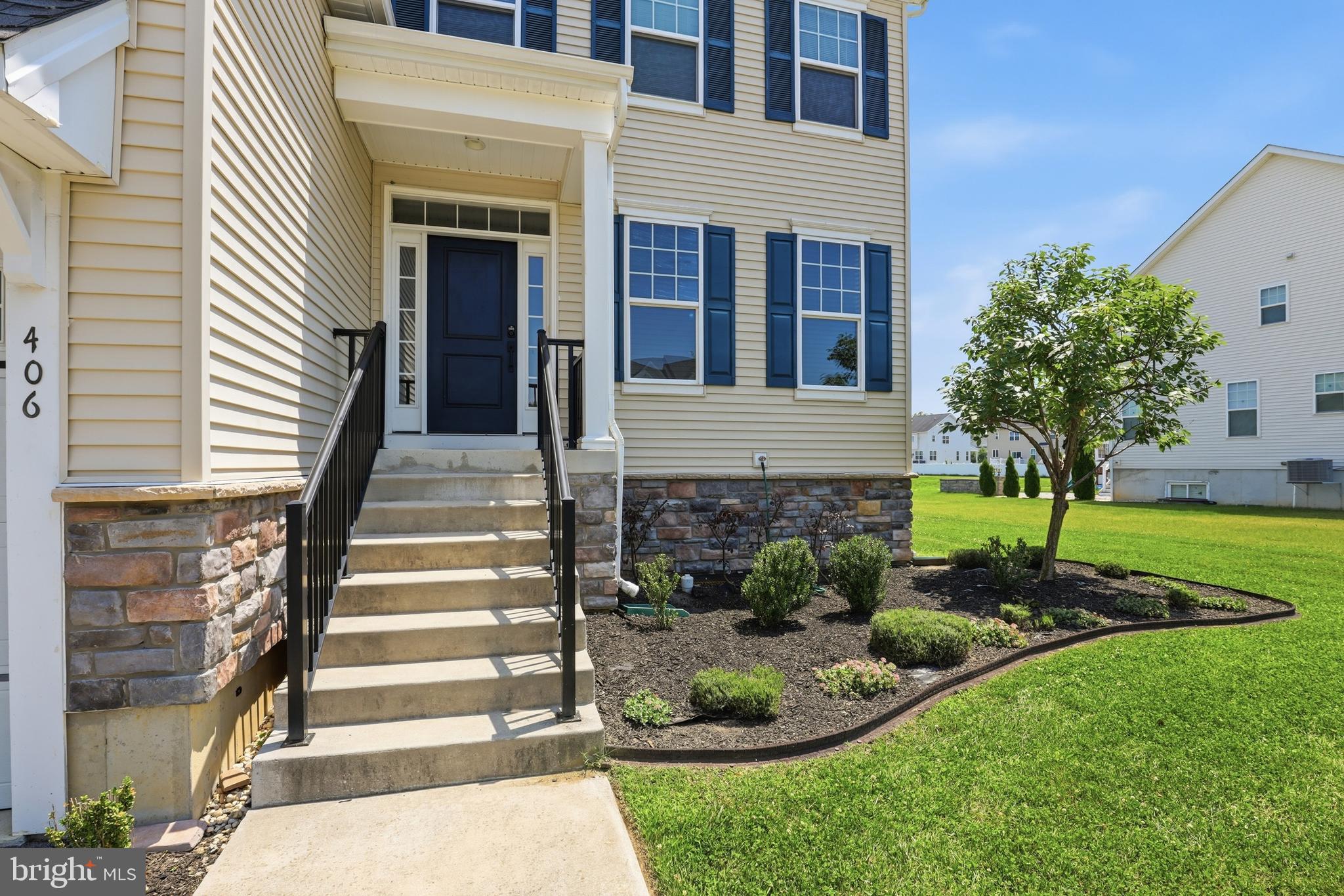 406 TIMOTHY LANE