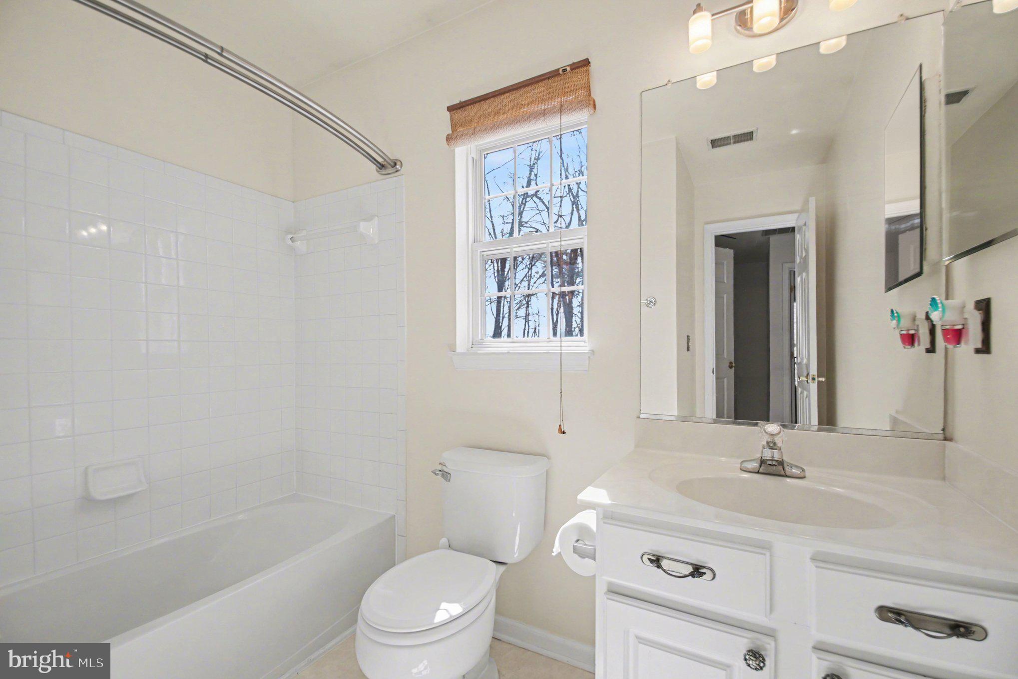 WAYSIDE VILLAGE - Residential