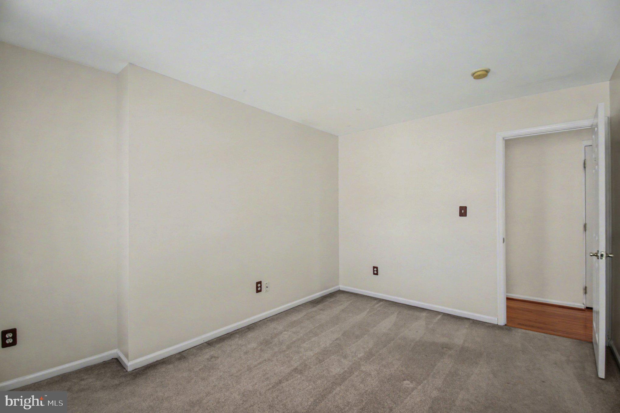 WAYSIDE VILLAGE - Residential