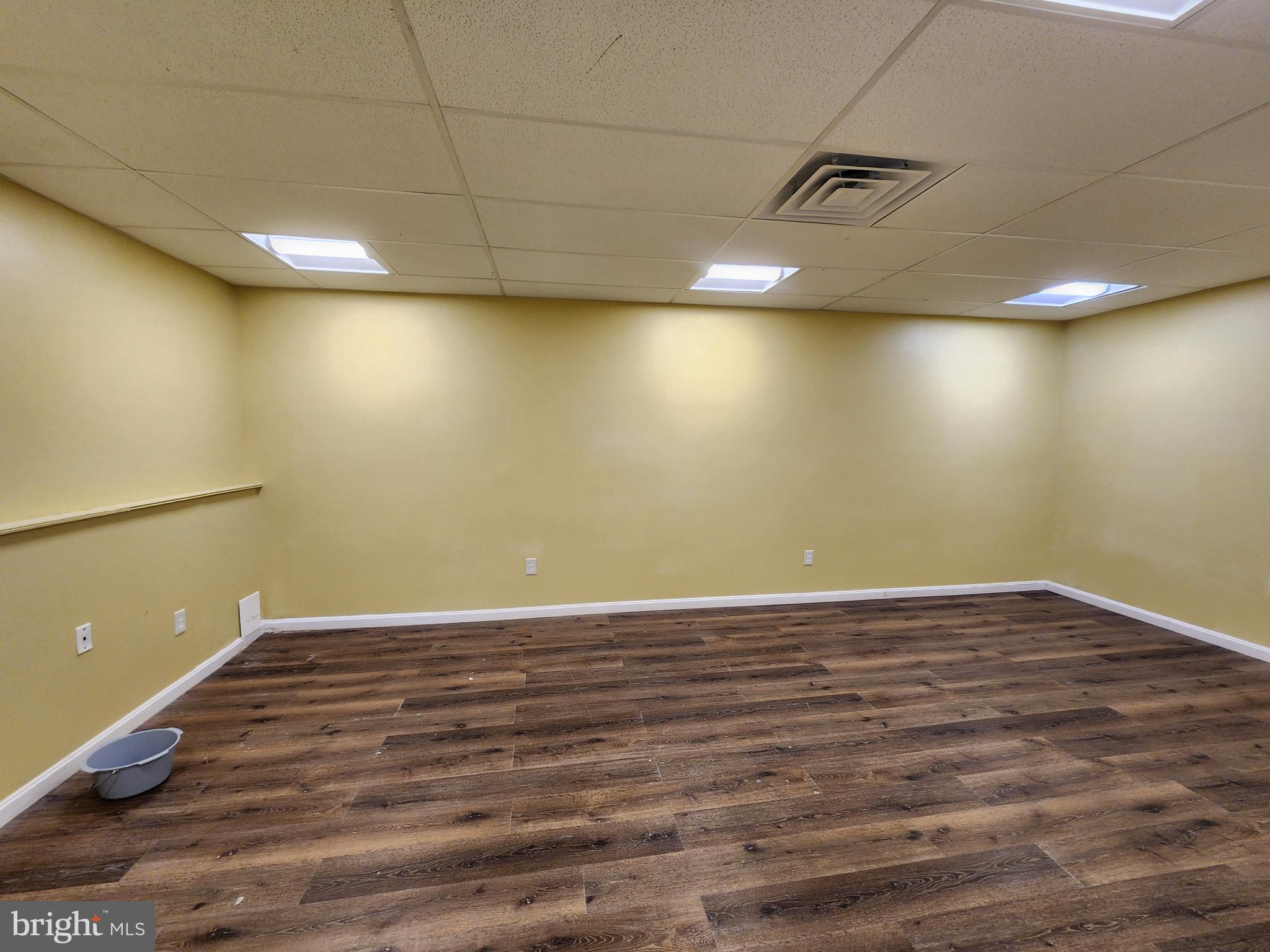 2423-25 REISTERSTOWN ROAD