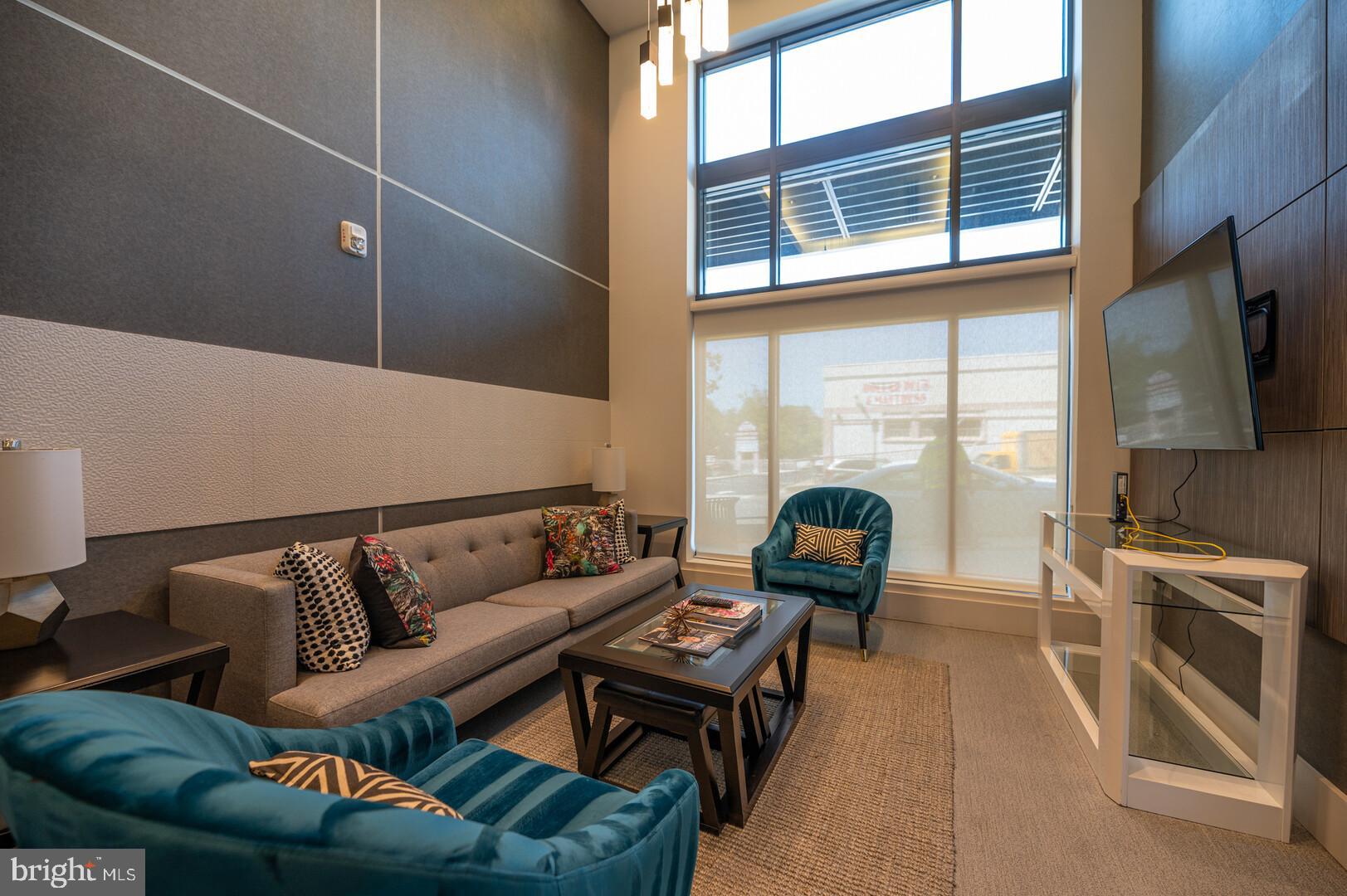 TRAFALGAR FLATS - Residential Lease