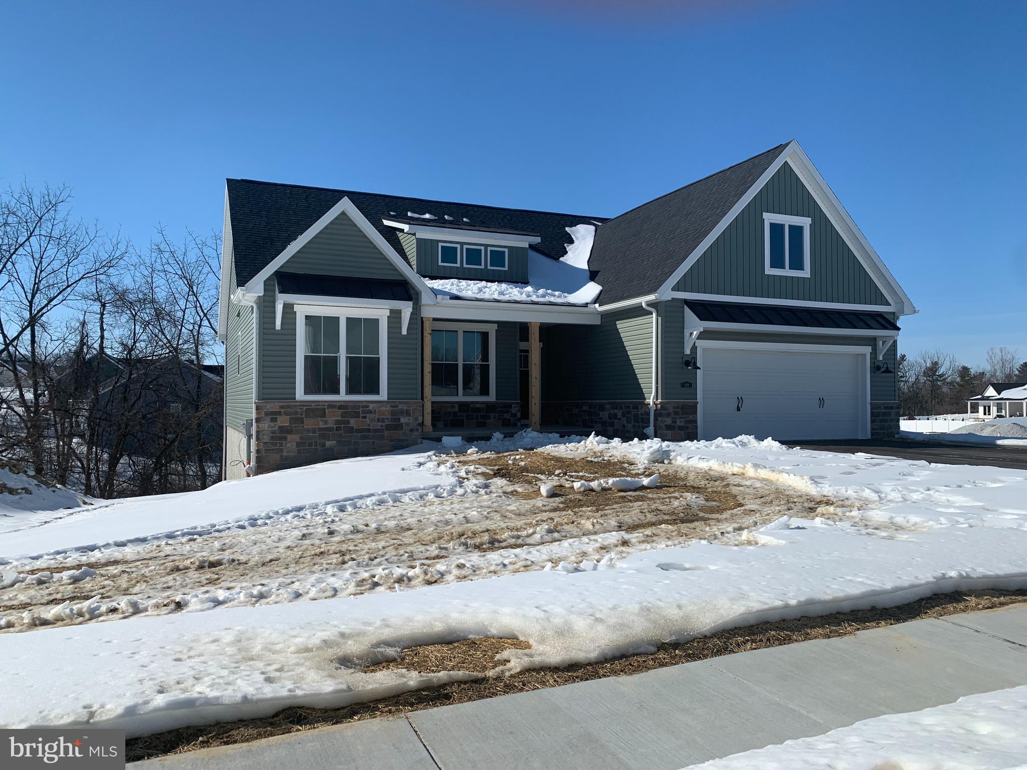 THORNBURY HUNT II - Residential