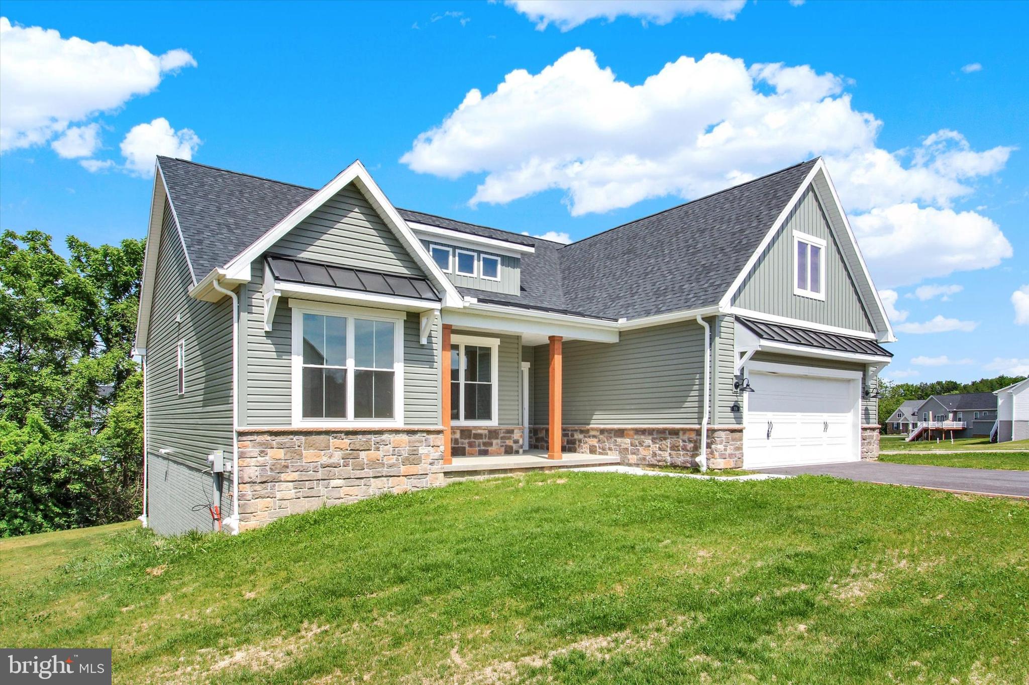 109 ONYX DRIVE 38