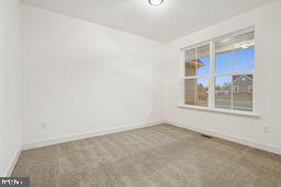 THORNBURY HUNT II - Residential