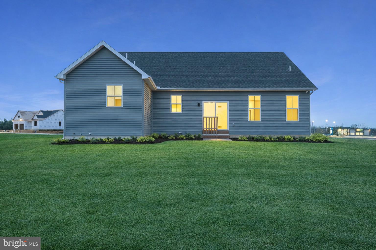 THORNBURY HUNT II - Residential