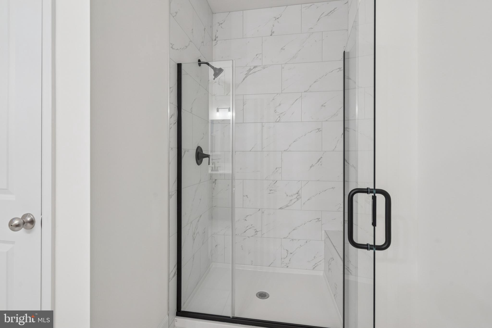 THORNBURY HUNT II - Residential