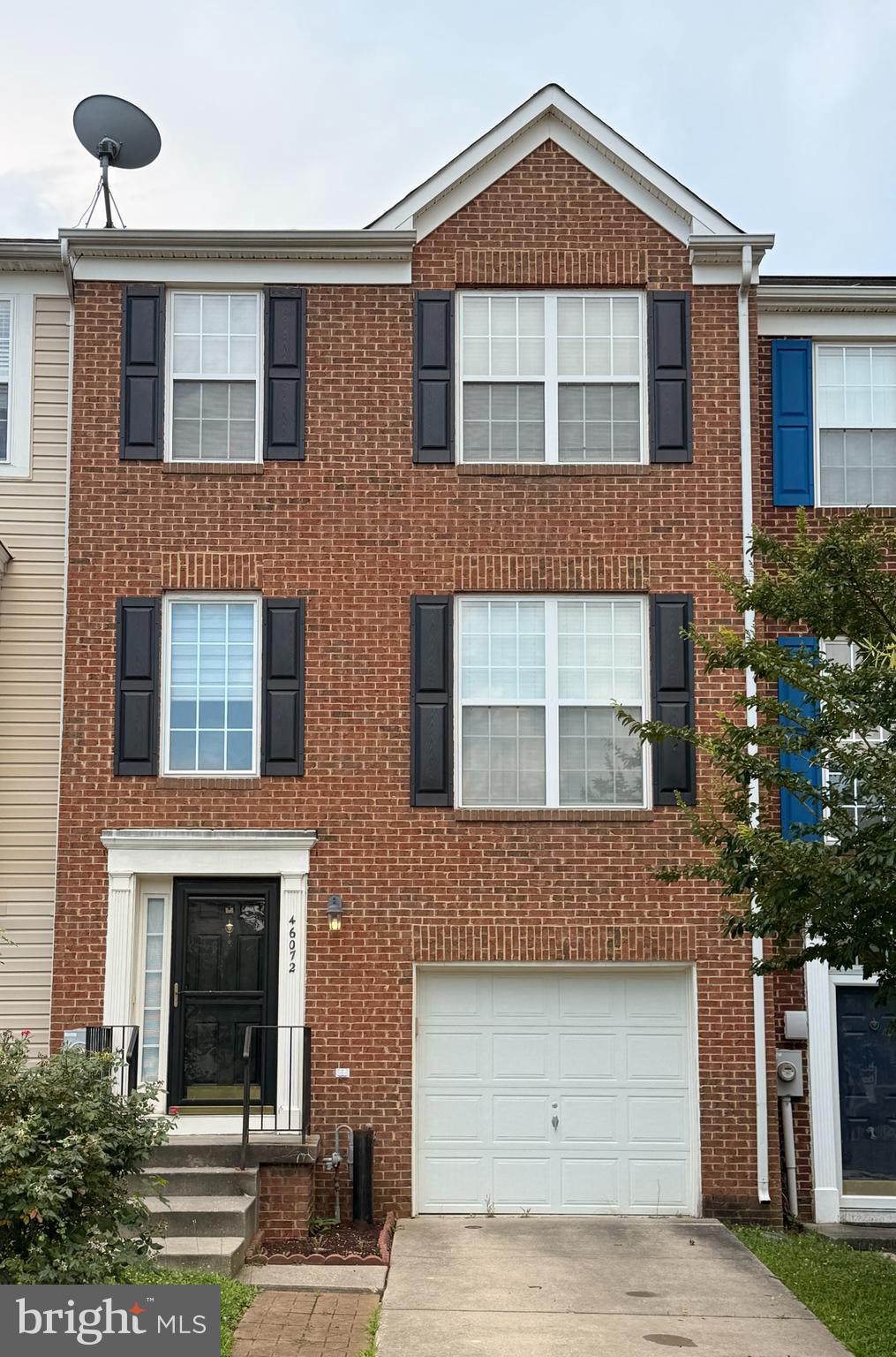 Welcome to this charming and well-maintained interior townhome located in the heart of Lexington Park! This spacious home offers a perfect combination of comfort, functionality, and style across multiple levels of living space. Step inside to find a bright, open floor plan with generous living and dining areas, perfect for everyday living and entertaining. The gourmet kitchen features ample cabinetry and counter space, and island all ideal for home-cooked meals or casual gatherings. The spacious and open living and dining room areas offer tons of natural lighting and are perfect for relaxing around. This property also offers a 10-foot bump out on all three levels. Upstairs, the primary suite offers a relaxing retreat with a private ensuite deluxe bathroom with separate soaking tub and shower, and two additional bedrooms providing plenty of space for family, guests, or a home office. With updated finishes, plenty of storage, and a one car garage with private driveway this home checks all the boxes. Conveniently located near local shops, dining, schools, and commuter routes and is less than a ten-minute commute to the Pax River main gate. This is low maintenance living at its best. Don’t miss the opportunity to make this property your own.