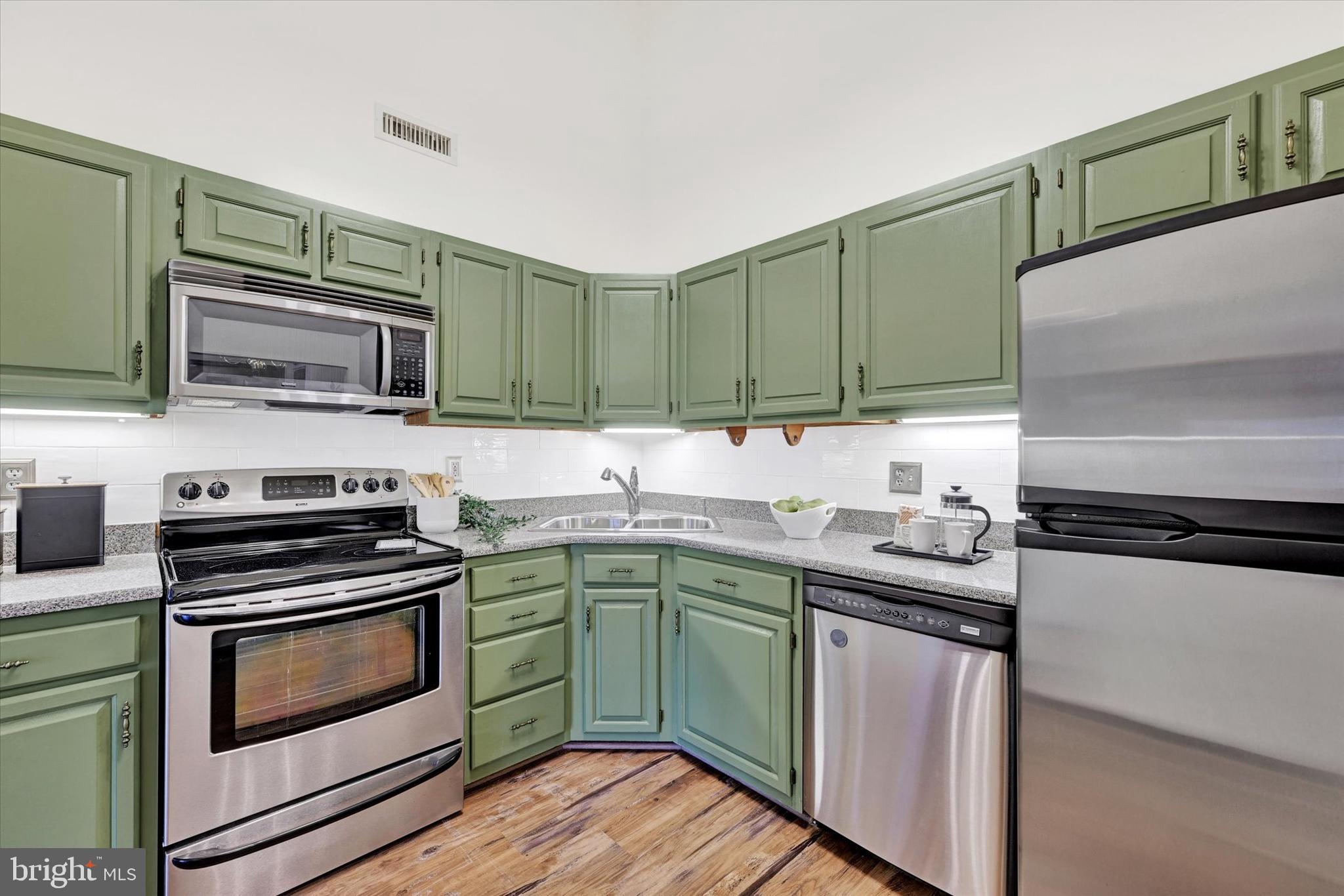 RAINFLOWER - Residential