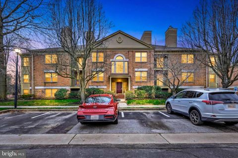 22 RAINFLOWER PATH 301 SPARKS GLENCOE MD 21152