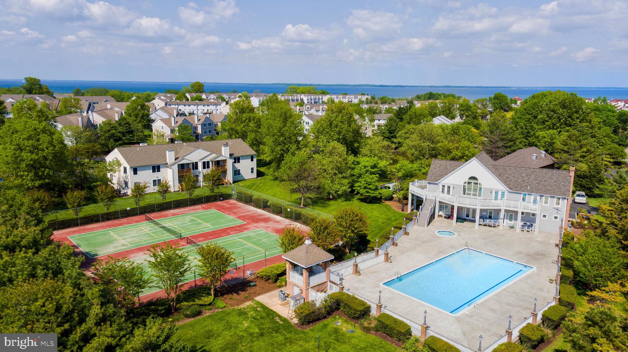 BAYSIDE - Residential