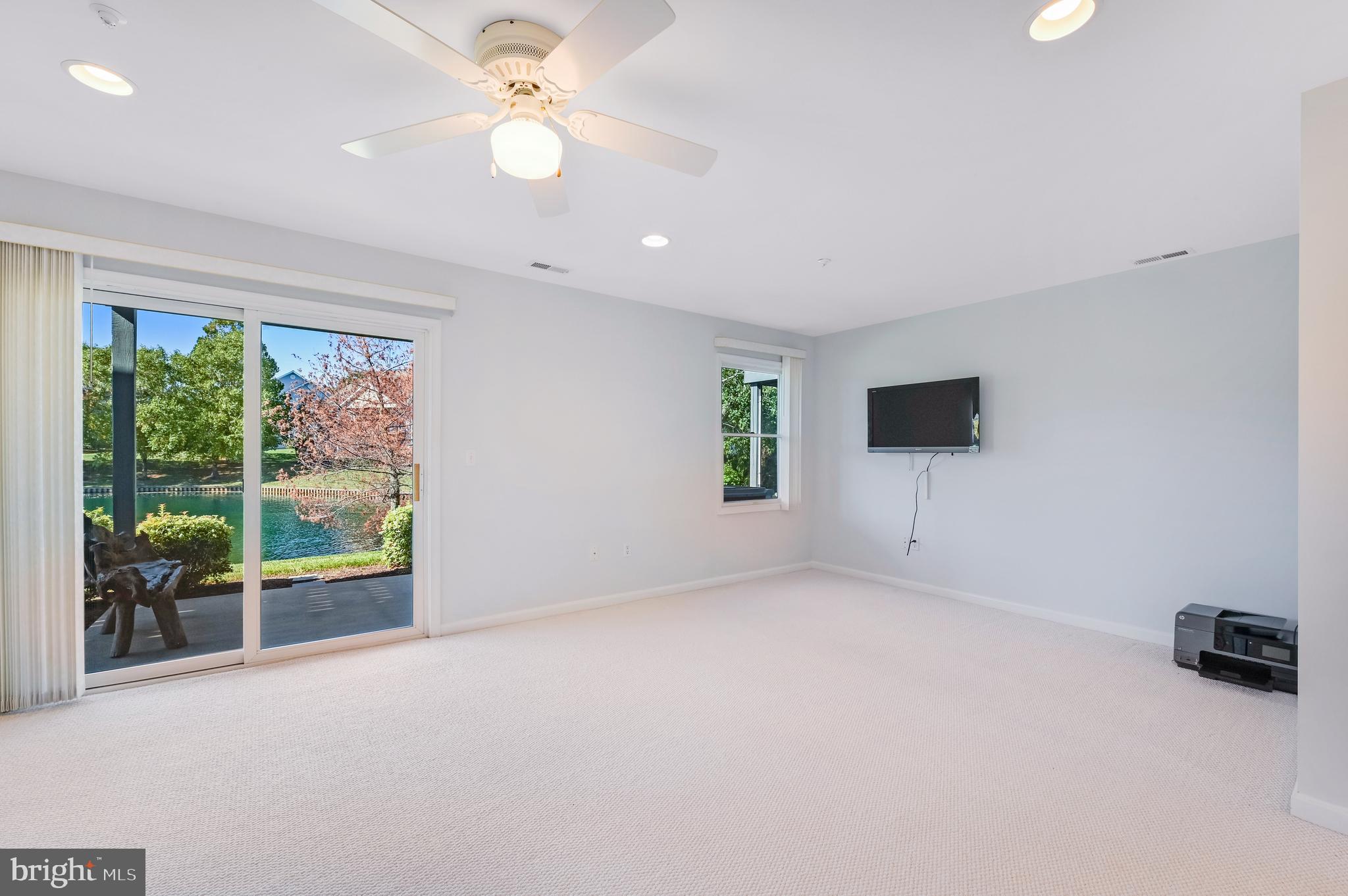 BAYSIDE - Residential