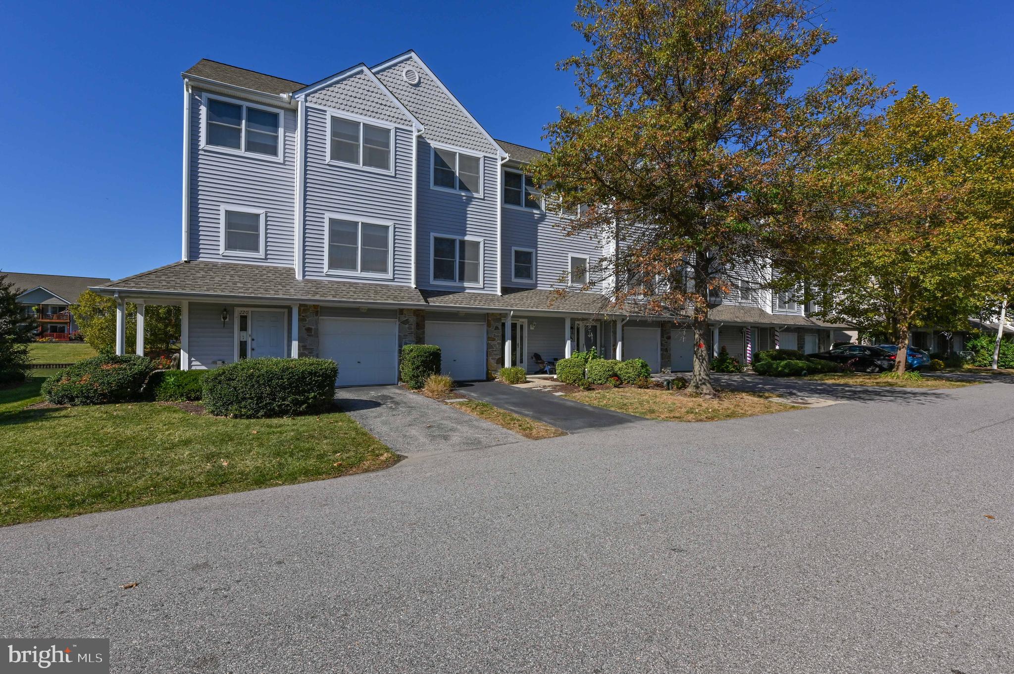 BAYSIDE - Residential