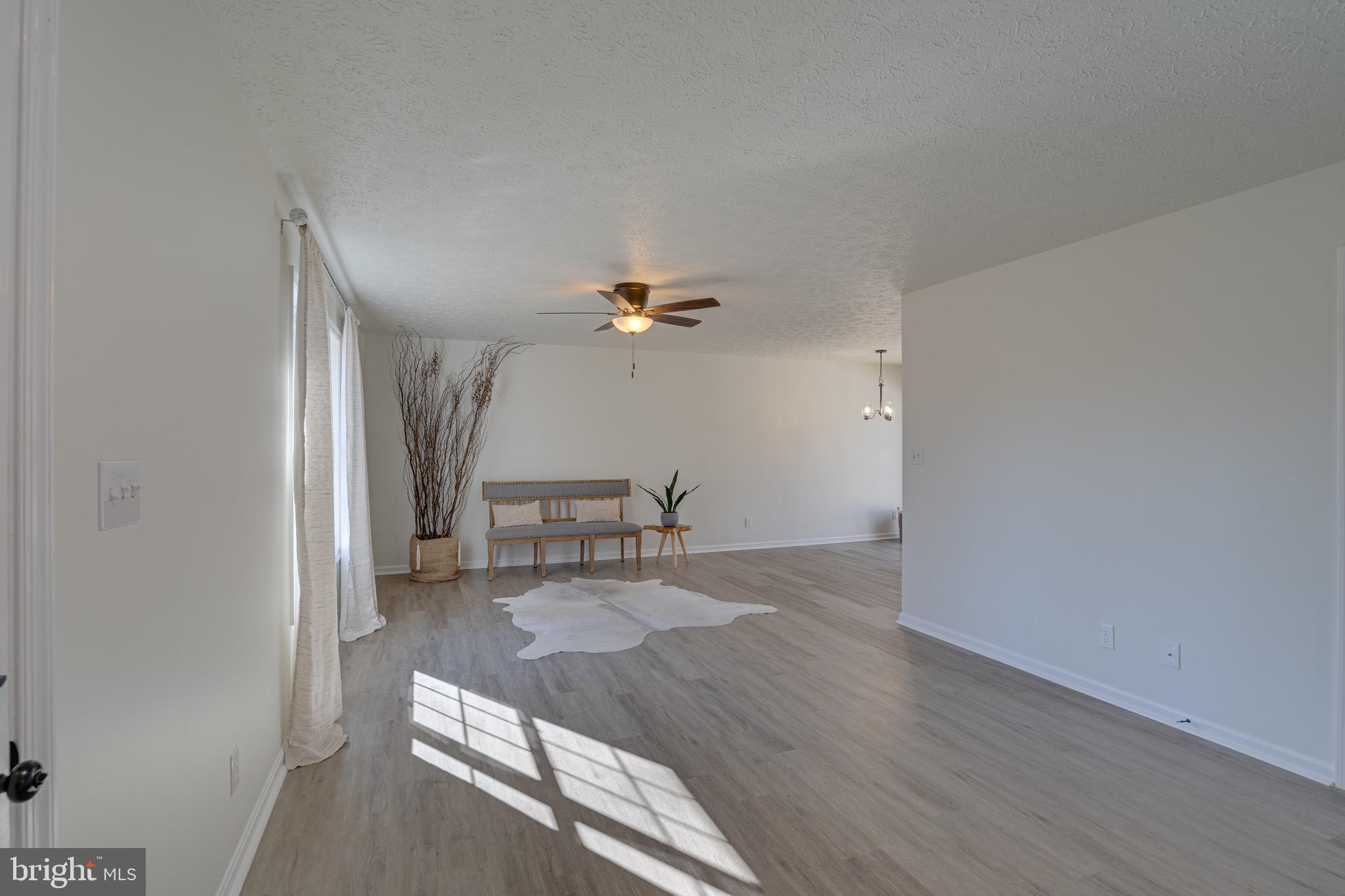 POTOMAC HILLS - Residential